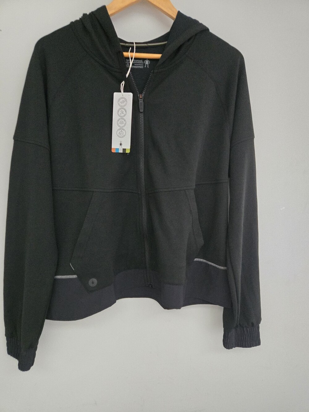 Brand new Women's size large smartwool black/grey Hoodie